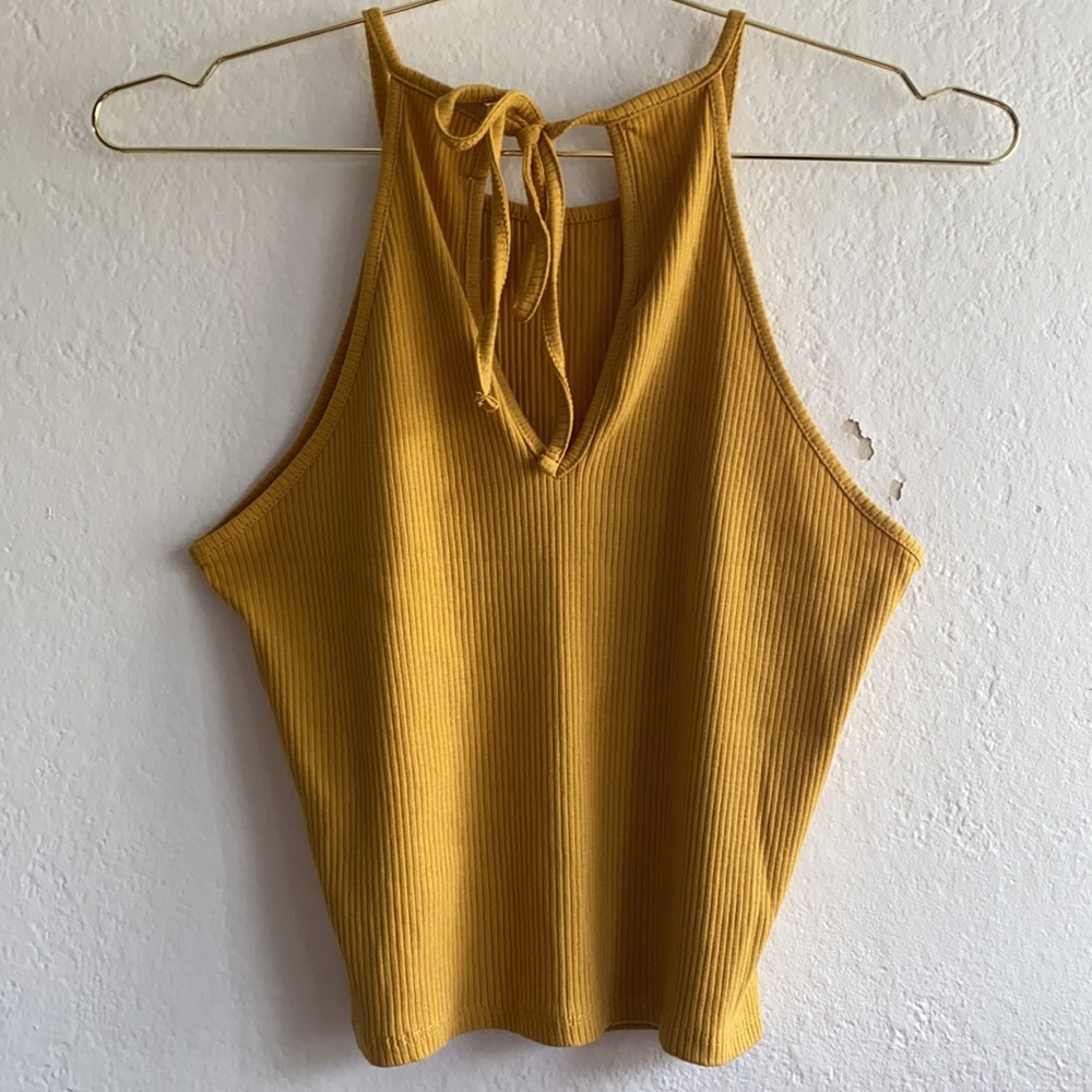Active USA High Neck Ribbed Tank Size Large - Picture 3 of 5